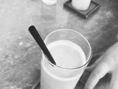 -UNI UNI(环亚凯瑟琳店)