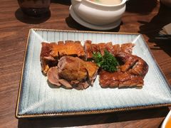 -港丽餐厅(正大店)