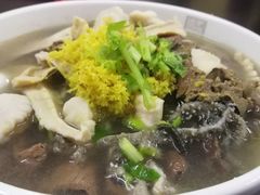 -潮镇老尾牛杂(环城西路店)