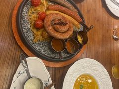 -1886德国汽车餐厅(外滩中央店)