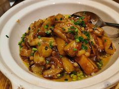 咸鱼茄子煲-索菲特酒店·乐轩华中餐厅