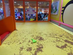 -宝贝渡口儿童游乐园(华南安盛店)