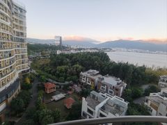 -大理洱海龙湾假日酒店