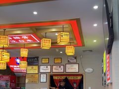 -阿婆情腊排骨火锅(金虹路店)