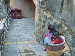 -梭布垭石林景区