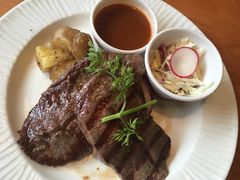 果木烤牛肩脊肉配红酒汁-绿茵阁牛扒餐厅(客村店)