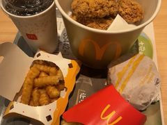 -麦当劳(卫星广场店)