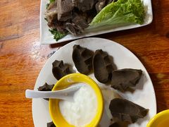 -塔洛藏餐吧(香格里拉古城店)