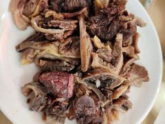 -闫家驴肉老店(华电一校店)