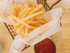 -上海三联书店READWAY(华中首店)