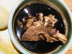 熟地鸡肉汤-五谷芳乳鸽王（大梅沙总店C区）(网红打卡店)