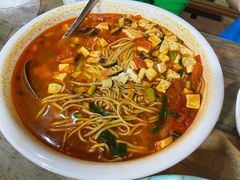 -一品江湖烧烤餐厅