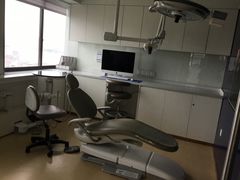 -Dr.Z dental仁康种植矫正中心