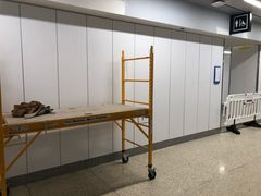 -爱德华·劳伦斯·洛根将军国际机场