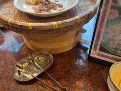 -怡咖啡海鲜自助餐厅(浦东香格里拉店)