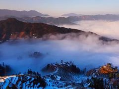 -紫鹊界梯田景区