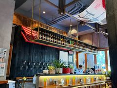 -8PINTS八品脱·日料·烧鸟·精酿小酒馆(莘庄店)