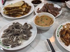 -尹记门钉肉饼(丰台站店)