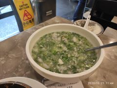 -周家大连水饺(美专校街店)