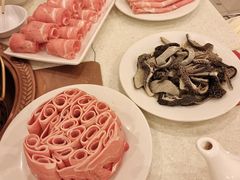 -八先生涮肉房(三里河店)