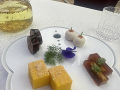 -品海楼·大连海胆锅贴馆(东港店)