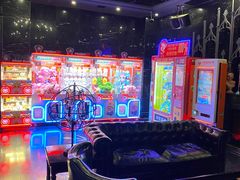 -范特西FANTASY量贩式KTV(民主广场店)