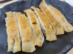 招牌手工原味锅贴-四海游龙(大华店)