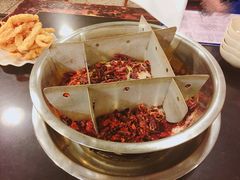 -邓莽子老火锅(中兴路总店)