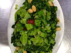 黄豆拌青菜-西安贾三灌汤包·回坊小吃·清真炒菜(北院门总店)