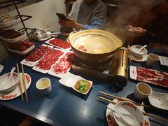 -邹开喜·小海鲜醉鸡煲·潮汕鲜切牛肉店(襄阳北路店)