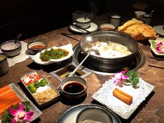 -同仁四季椰子鸡(海岸城天利店)