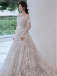 -艾米丽婚纱礼服