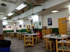 大堂-石灰市老火锅(北滨路店)