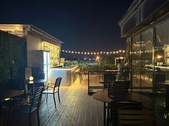 -Tipsy Bar•屋顶露台酒吧&水烟吧