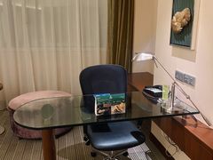 -上海浦东假日酒店