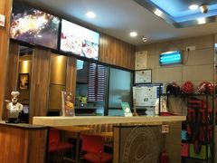 -尊宝比萨(较场口店)