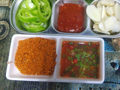 -牛牛牛酸菜煎肉店(望云寺路店)