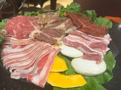 -木槿花韩式炭烤·熟成肉工坊(孙文东路店)