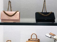 -CHARLES&KEITH(城西银泰店)