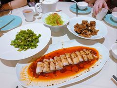 -梅龙镇酒家(南京西路总店)