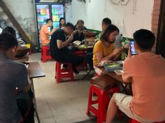 大堂-威邵鸡煲(西华路总店)