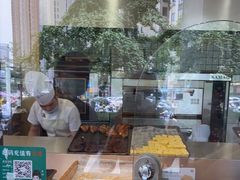 面包甜点陈列柜-六贤记(杭州龙湖滨江天街店)
