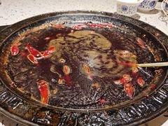 -红九格老火锅(三峡广场店)