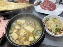 -艺林烤肉城(光明店)
