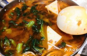 Traditional Yunnan Small Pot Rice Noodles
