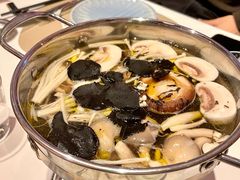 -斯普汇生蚝牛排馆(中骏世界城店)