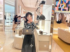 -LV路易威登(海信广场店)