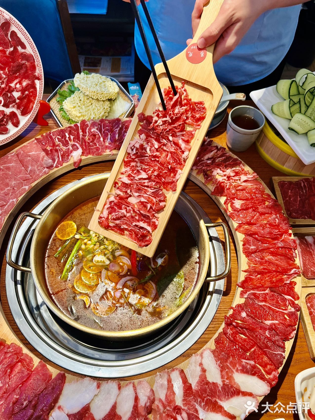 来丽江，不能错过这锅火锅的酸爽滋味