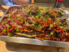 -鸣记脆皮烤鱼(铁西店)