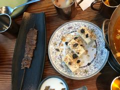 -塔哈尔·新疆盛宴(城西银泰店)